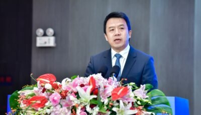 泰州市委书记史立军